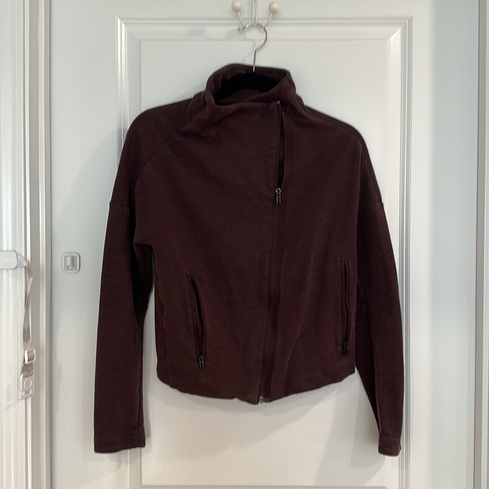 Active Jacket - image 7